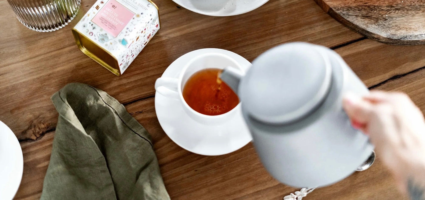 Flavonoids, Theaflavins & L-Theanine: Discovering the Natural Goodness in Tea