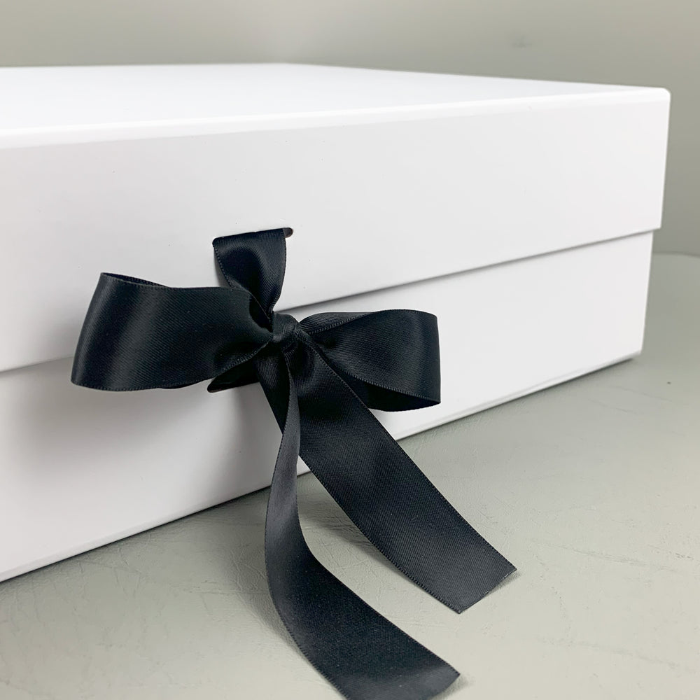 
                  
                    Luxury Gift Hamper Box with Ribbon
                  
                