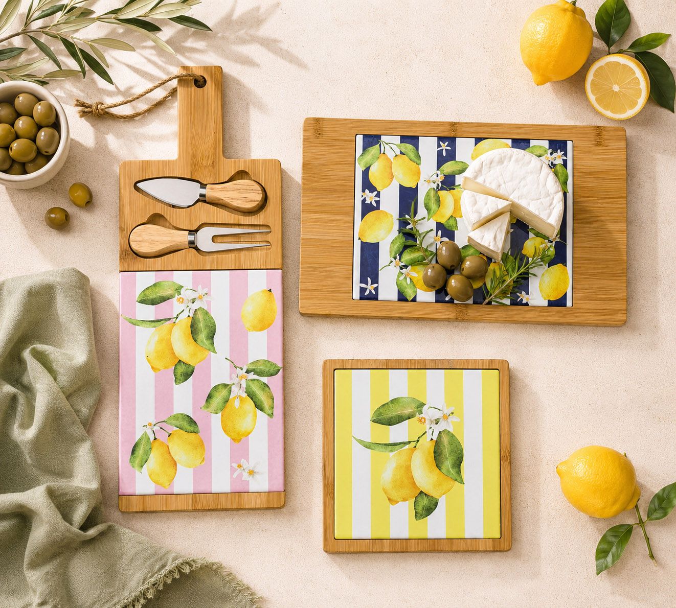 
                  
                    Urban Products Lemoncello Trivet Yellow 17cm lifestyle shot
                  
                