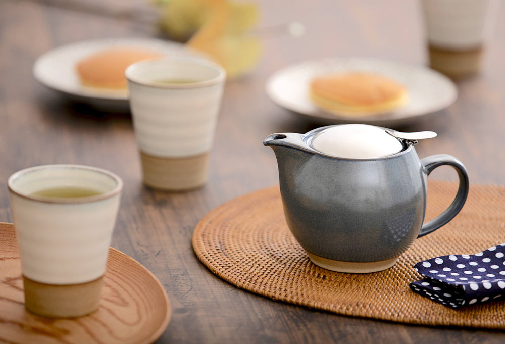 
                  
                    Zero Japan Stone Grey Teapot
                  
                